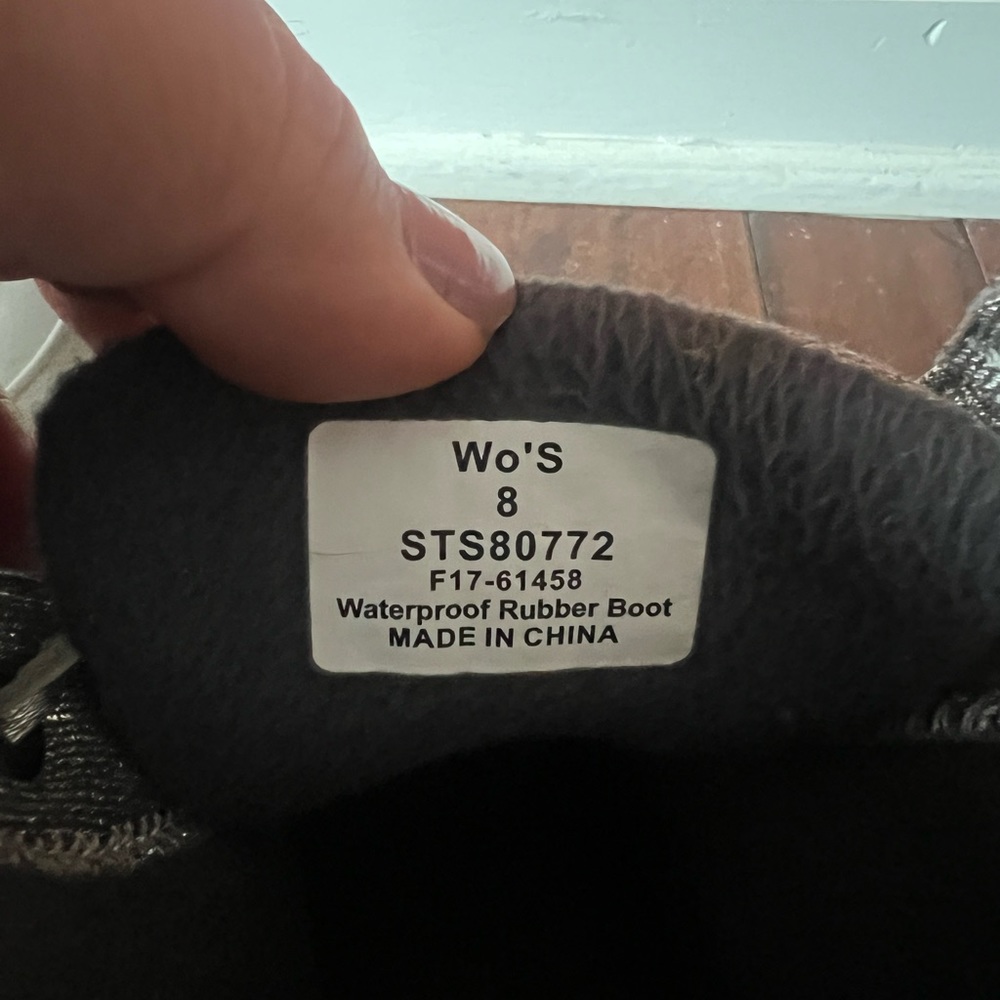 Sperry Duck Boot Size 8 - image 3